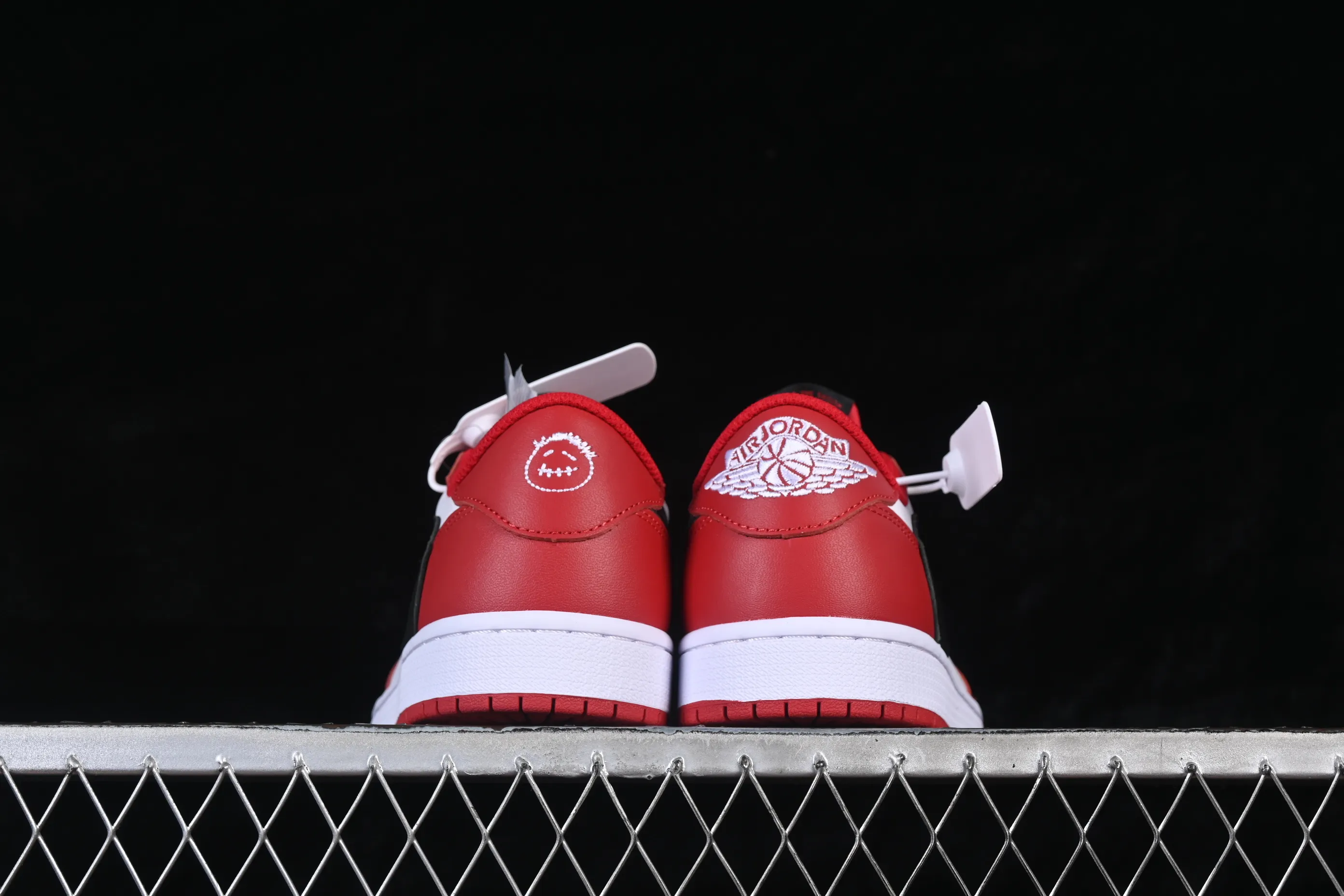 All categories Air Jordan Jordan series basketball shoes Air Jordan 1 Low Travis Scott x Air Jordan 1 Low OG AJ1 Joe 1 undercut low DM7866-101